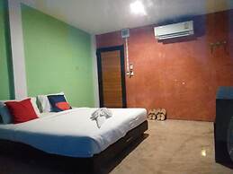Plern Salaya Resort