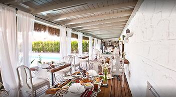 Sade Alacati Hotel