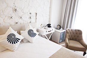 Sade Alacati Hotel