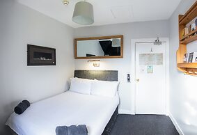 Bazpackers Hostel