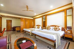 Garden Hotel