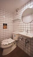 Book a Bed Poshtel - Hostel