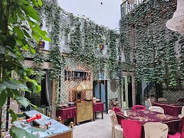 Hostel El Medina