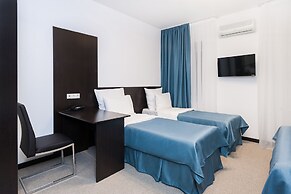Siluet Hotel
