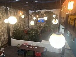 Hotel MH
