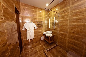 PALAZZO Hotel