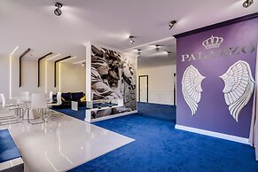 PALAZZO Hotel