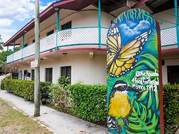 Drift Inn Cayo