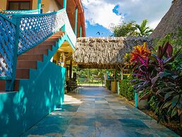 Drift Inn Cayo