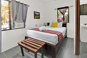 Drift Inn Cayo