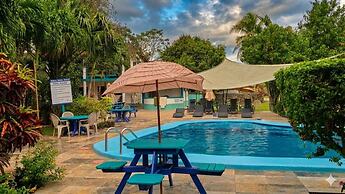 Drift Inn Cayo