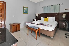 Drift Inn Cayo
