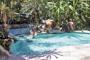 Havana Lodge