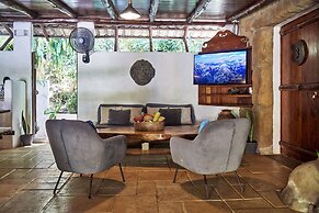 Havana Lodge