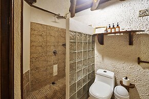 Havana Lodge