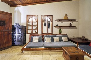 Havana Lodge