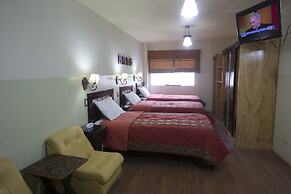 Hotel Tinkus Inn