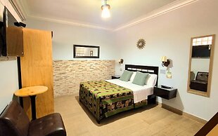 Hotel Tinkus Inn