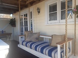Harbour View Cottage B&B