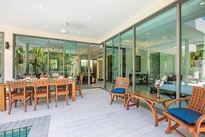 Laem Ka Residence by Tropiclook