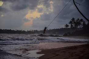 Shanthi beach resort