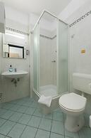 Lugano Center GuestHouse
