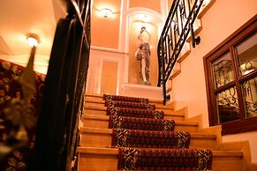 Arbia Dorka Heritage Palace