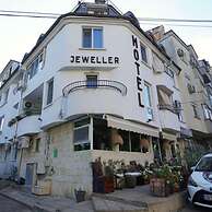 Hotel Jeweller