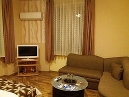 The English Guest House