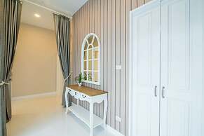 Baan Marwin Hua Hin