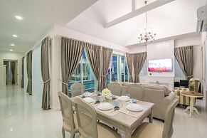 Baan Marwin Hua Hin