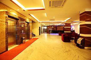 Royal Beach Resort
