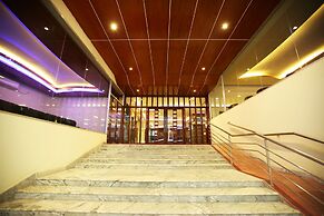 Royal Beach Resort