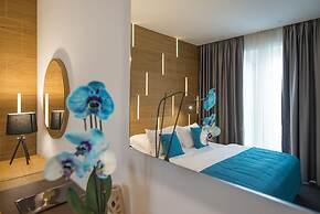 Hotel Sana