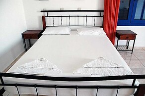 Paralia Rooms