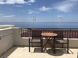 Paralia Rooms