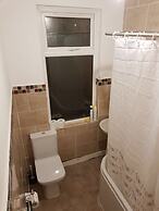 WOODLEIGH LUXURY 3 BEDROOMS HOUSE