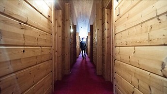 Hotel Framtíð