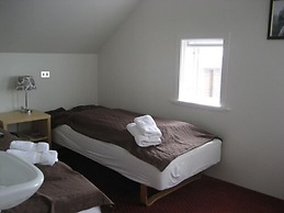 Hotel Framtíð