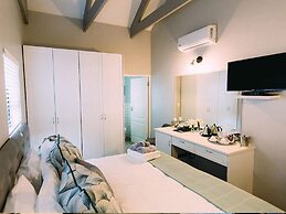 Linhof Boutique Guest House