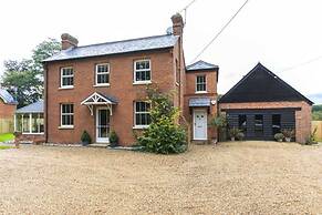 Bournes Farmhouse