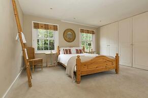 Bournes Farmhouse
