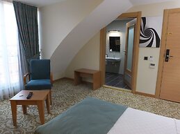Cinarpark Hotel