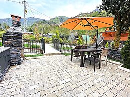 Tabiat Bungalows