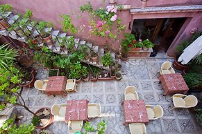 Hotel Elimo