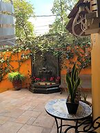 Casa Satya