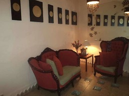 Casa Satya