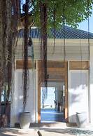 Moorea Beach Lodge