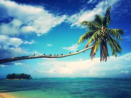Moorea Beach Lodge