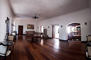 Vigan Plaza Hotel